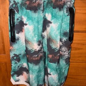 Men's Abstract Print Swim Shorts